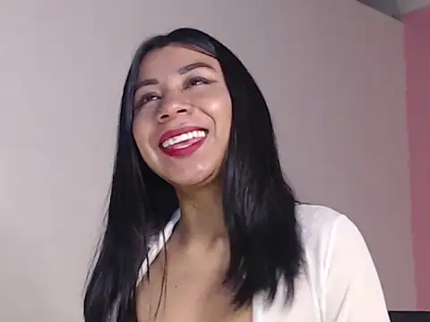 selene gils online show from March 2, 3:17 am