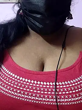 mallu-sumi online show from December 19, 5:05 pm