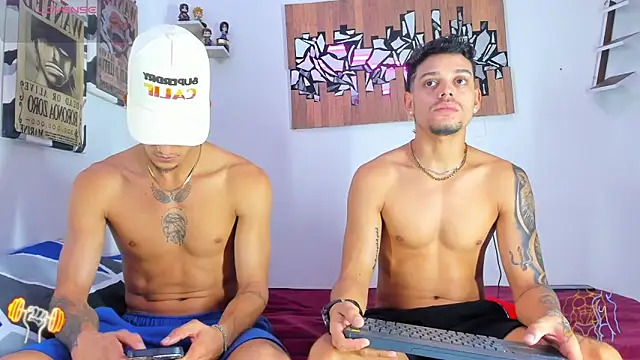 Friendsofeverything  online show from February 21, 3:24 pm