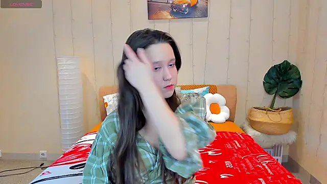 Mira Karter online show from March 27, 7:21 am