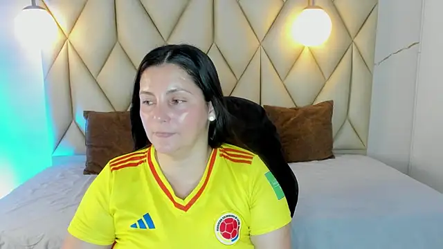 angelswets online show from July 7, 3:04 pm