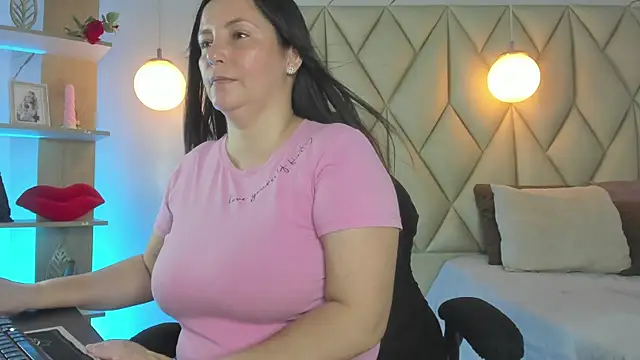 angelswets online show from May 4, 1:26 pm