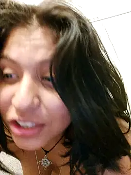 azulzulix online show from February 6, 1:53 am