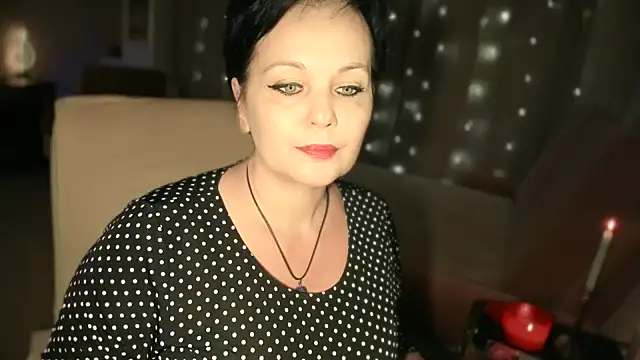 WitchBlueRose online show from March 4, 7:53 pm