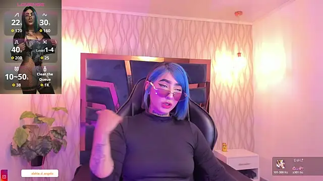 Alahia Dangelo online show from December 19, 6:44 pm