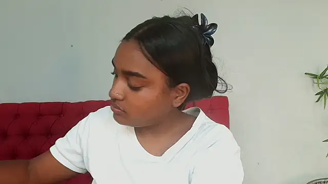 kayna gomez online show from July 21, 7:03 pm