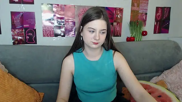 MilanaRoza online show from May 1, 5:10 am