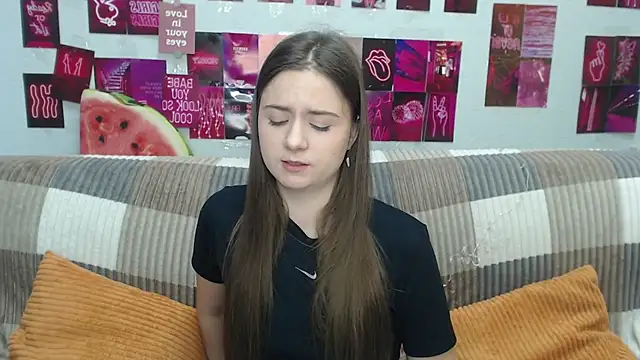 MilanaRoza online show from July 3, 4:51 am