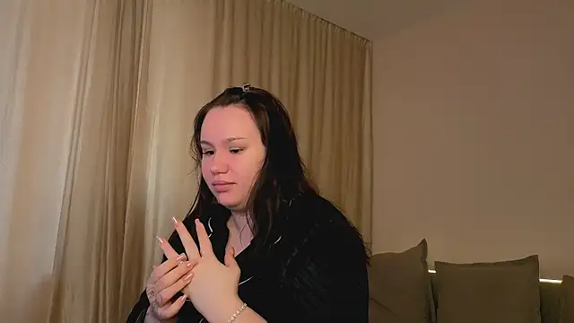 Alisia Mars online show from May 1, 6:27 am