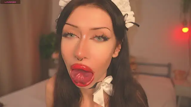 Snapshot of Devilsss_toy chatting on September 20, 4:16 pm Devilsss toy online show from September 20, 4:16 pm