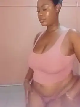 Luciouslips00 online show from May 3, 7:50 pm