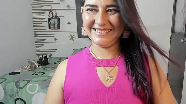 alinabozz1 online show from October 3, 2:16 am