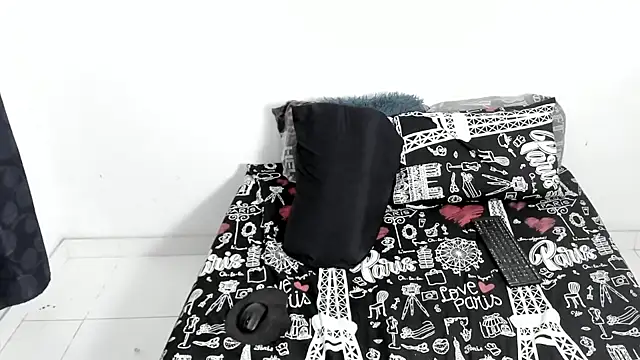 alinabozz1 online show from October 23, 2:39 am