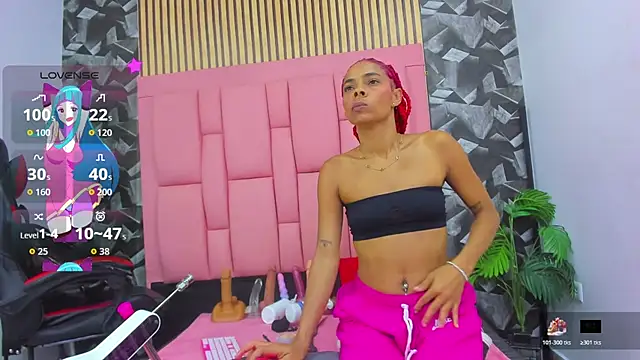 Brithanyslim online show from June 30, 7:35 pm