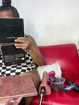 chiquimaturesexy online show from July 17, 10:02 pm