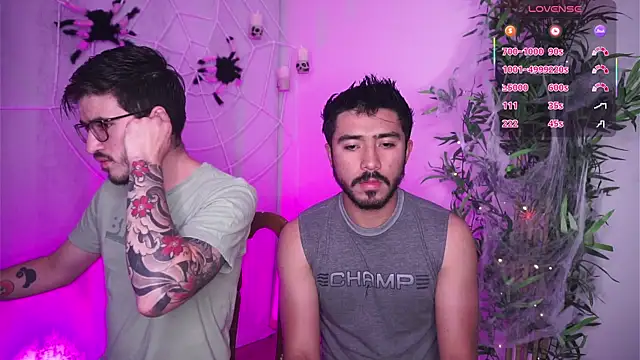 Tony Wylie online show from October 22, 9:09 pm