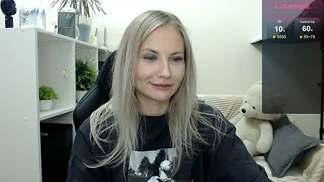 Sunny bunny6 online show from October 28, 5:57 am