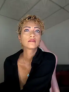 Amaliu  online show from October 21, 2:54 pm