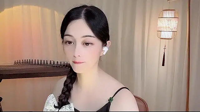 Tian-xin-999 online show from July 20, 1:35 pm