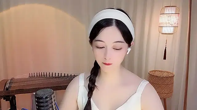 Tian-xin-999 online show from June 24, 4:50 pm