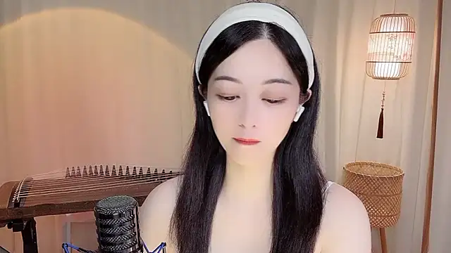 Tian-xin-999 online show from June 22, 4:26 pm