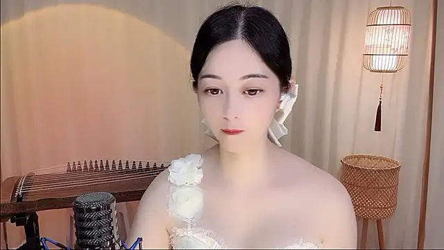 Tian-xin-999 online show from June 18, 4:12 pm