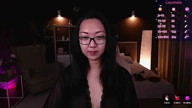 Snapshot of Marine_Vact chatting on October 10, 2:11 pm Marine Vact online show from October 10, 2:11 pm