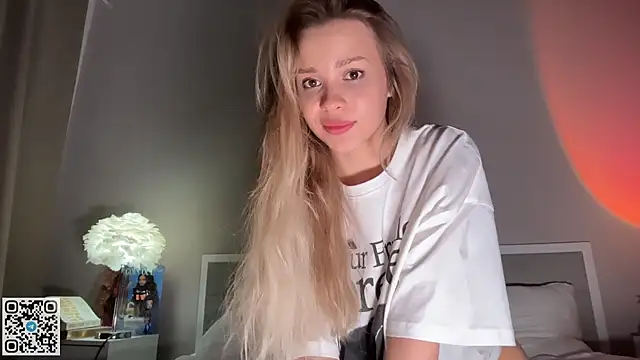 sunsally online show from November 15, 9:27 pm