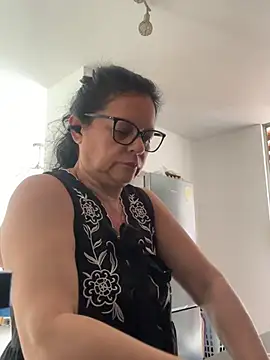 Sharongirl07 online show from June 26, 12:39 pm