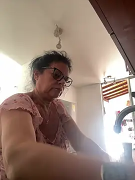 Sharongirl07 online show from July 6, 3:25 pm