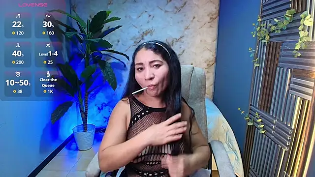 jennaa milf  online show from July 18, 7:49 pm