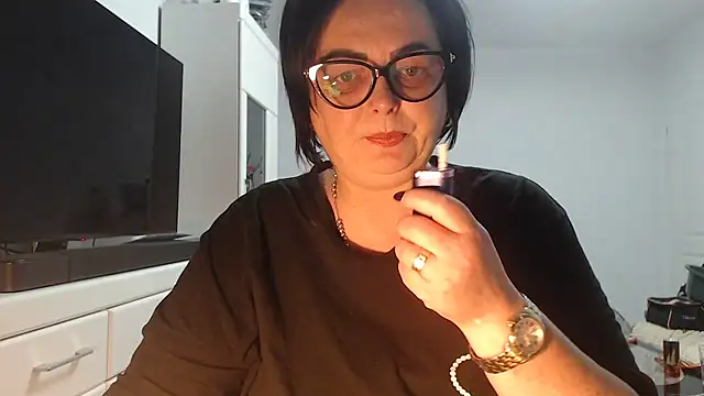 Amandamuller1982 online show from July 10, 8:31 pm