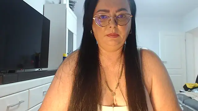 Amandamuller1982 online show from June 28, 4:13 pm