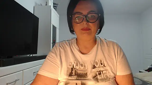 Amandamuller1982 online show from July 25, 10:39 pm