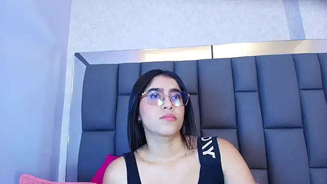 Amy wats0n online show from May 4, 7:06 pm