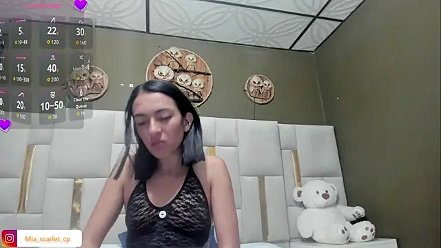 Mia scarlet69 online show from July 14, 1:27 pm