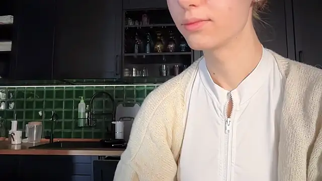 solar bella online show from March 13, 4:03 am