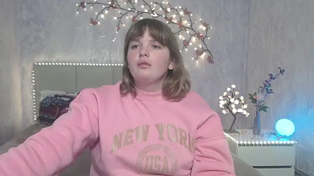 StaceyLex online show from March 12, 7:22 am