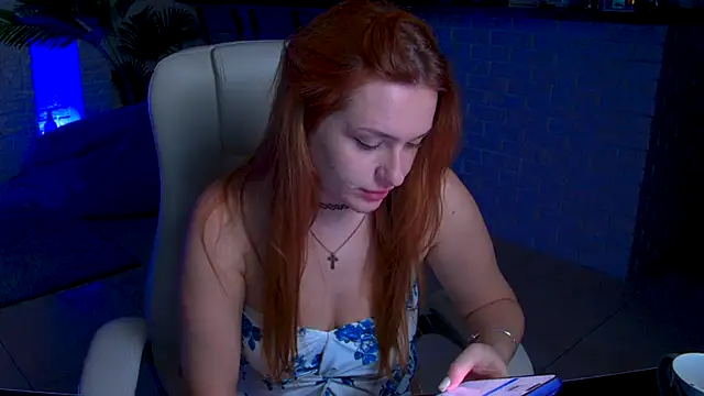 Snapshot of LisaElfy chatting on September 17, 3:54 pm LisaElfy online show from September 17, 3:54 pm