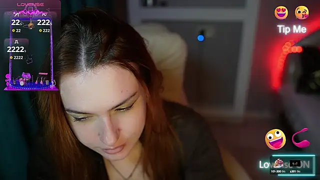 Snapshot of LisaElfy chatting on October 14, 3:58 pm LisaElfy online show from October 14, 3:58 pm