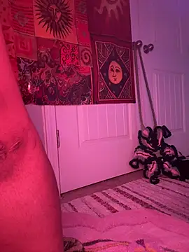 strip4faith online show from June 25, 12:29 pm