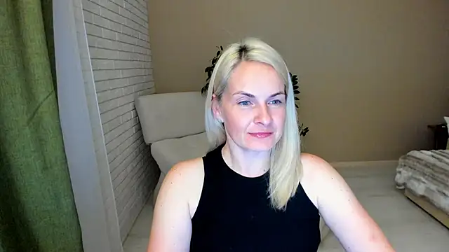 Alicee Gracee online show from September 21, 7:56 pm