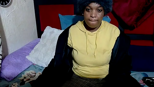 MaximTease24 online show from June 21, 8:46 pm