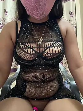 ScarletAss online show from July 25, 1:29 pm