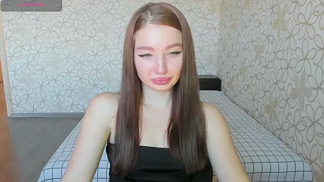 Lissa Cristal online show from September 25, 11:20 am