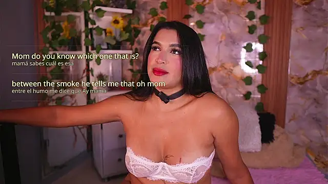 zoey-fox online show from June 18, 12:23 am