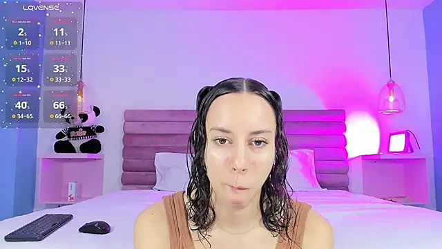 Snapshot of AbyCooper chatting on September 26, 1:53 pm AbyCooper online show from September 26, 1:53 pm