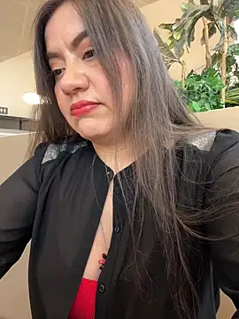 Iam  Cristal online show from February 3, 10:01 pm