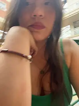 Iam  Cristal online show from June 2, 10:33 pm