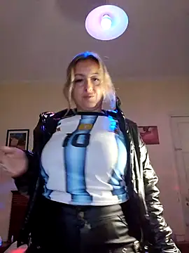 DesireSatler online show from June 26, 3:30 am